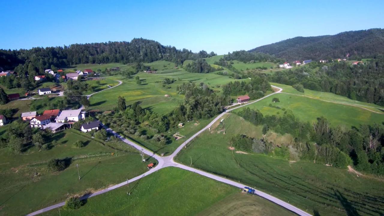 B&B Cerne Polhov Gradec Exterior foto